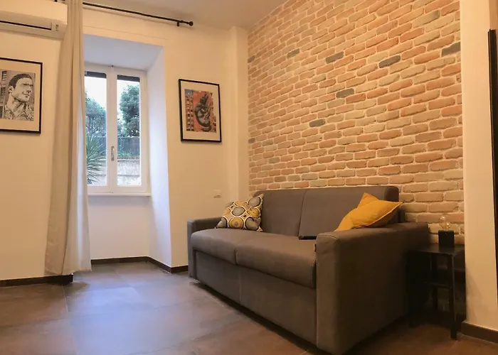 Apartamento In Via Licia Roma